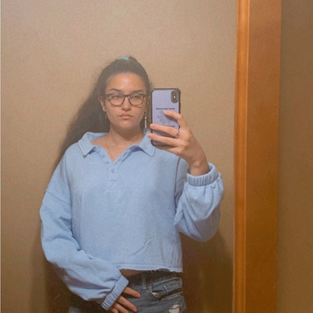 Meet your Posher, Kayla